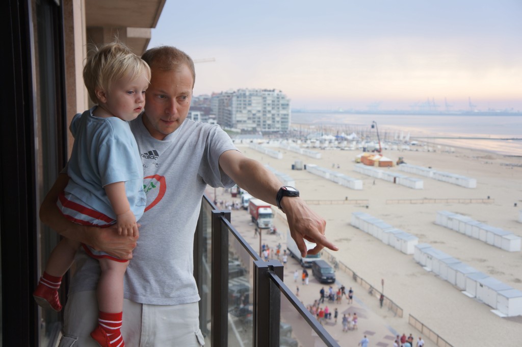 People watching on the digue