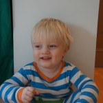 Try to make a passport photo