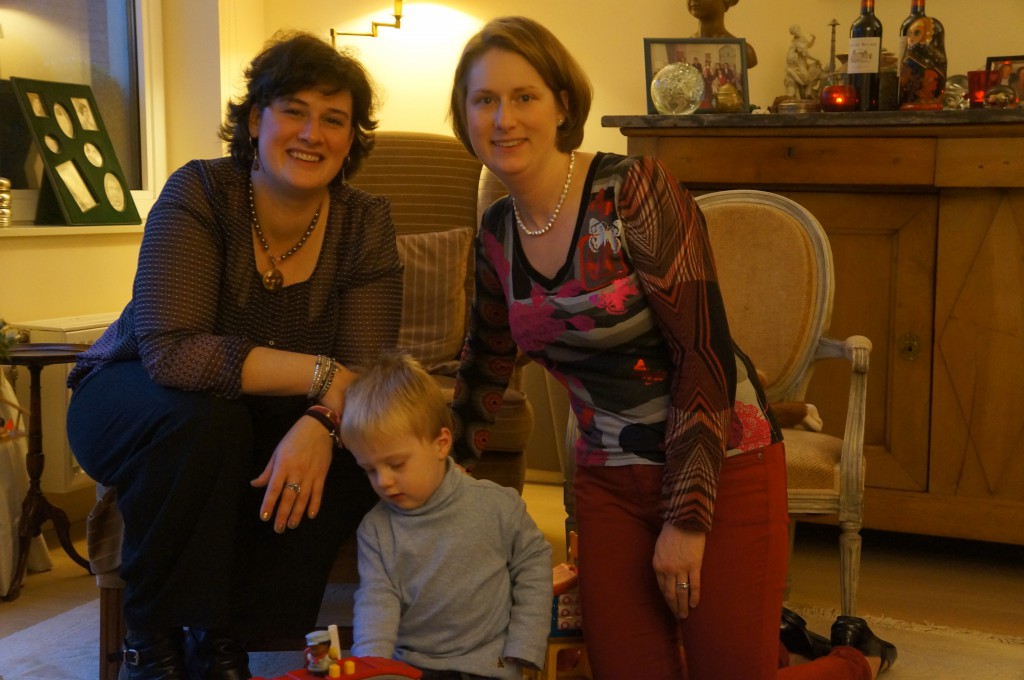 Playing with Tata & Maman