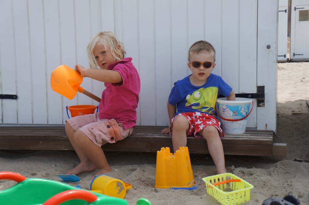 Building sand castles