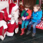 Chat with Pere Noel Chat with Pere Noel