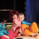 Happy play Happy play